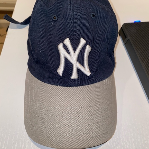 New York Yankees baseball hat - Picture 2 of 3